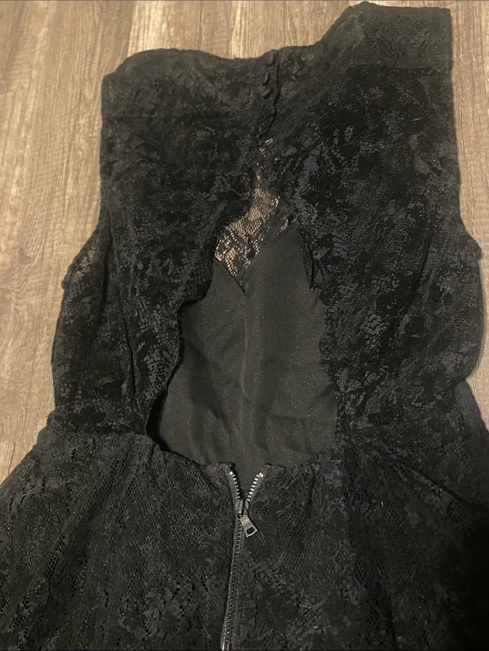 Alice + Olivia Black Lace Backless Fit-and-Flare Dress